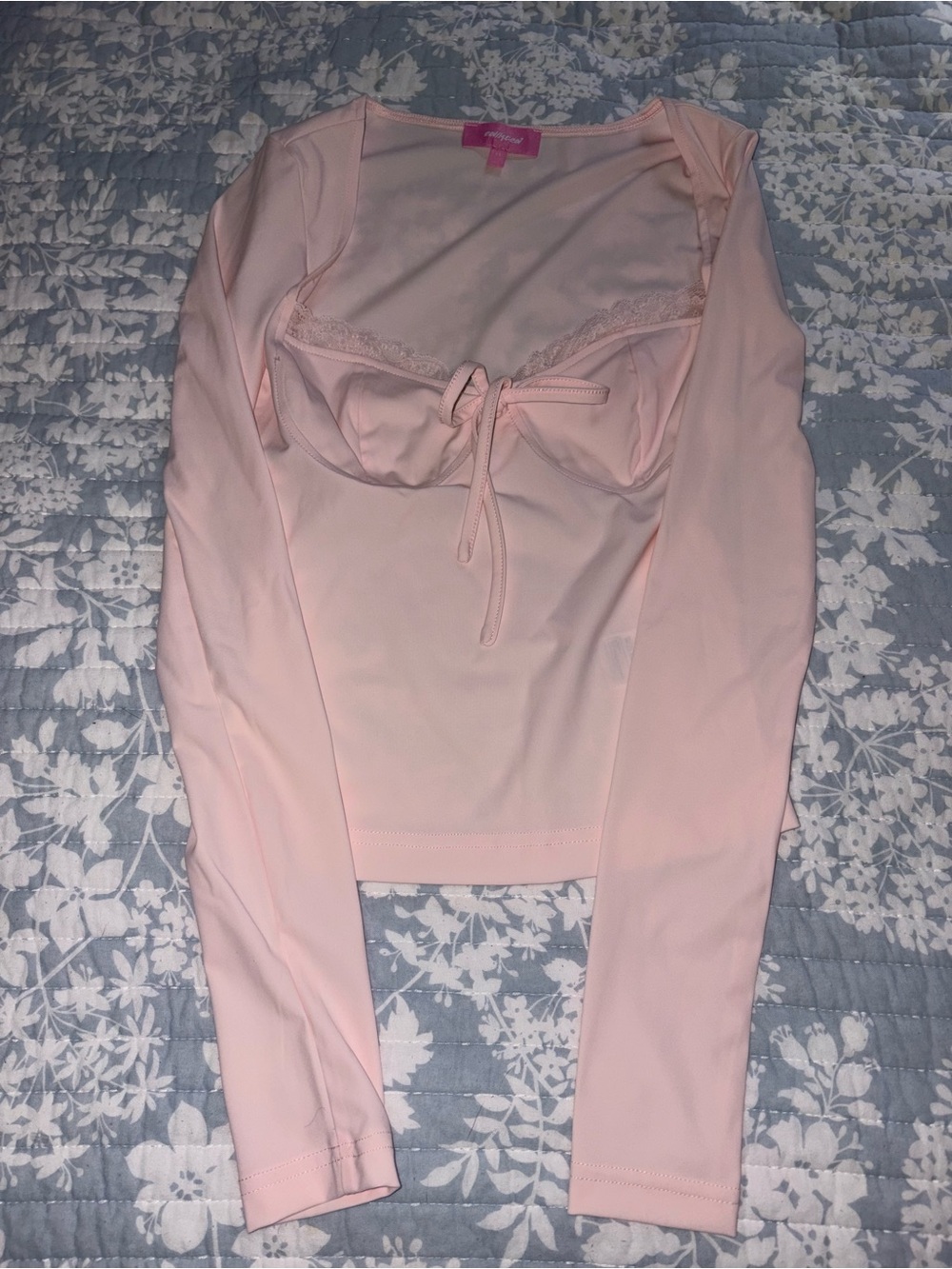 Edikted Long Sleeve